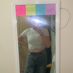 cute, white knot tie crop top!